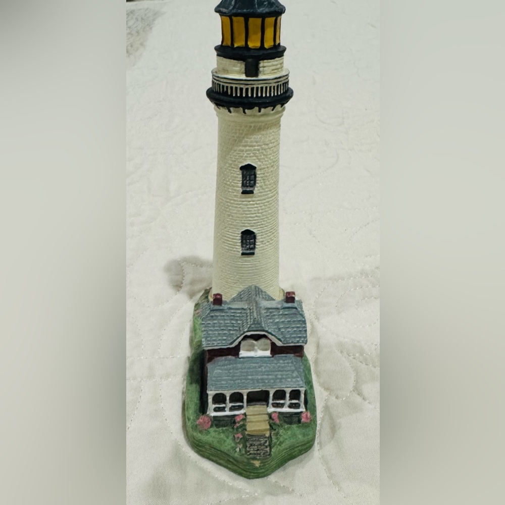 SPOONTIQUES St. Simon’s Island Limited Edition Lighthouse Georgia